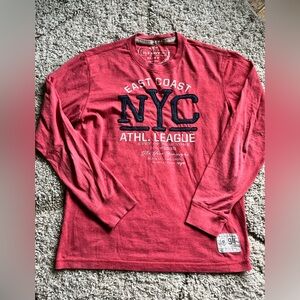 Old Navy Long-Sleeve NYC Athletic Graphic Tee 
Y2k